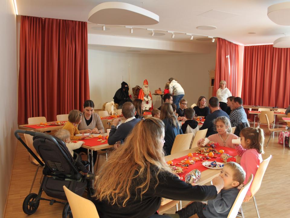 Gemütliches Beisammensein beim St. Nikolaus-Anlass