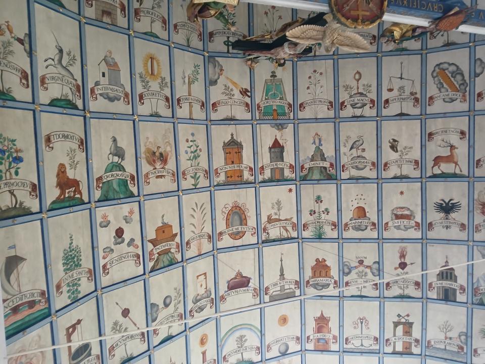 Bilderhimmel der Kirche Hergiswald