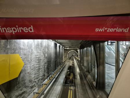auf dem Weg zum Gate E