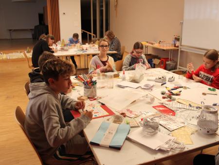 Minis basteln für den Adventsmarkt Müllheim